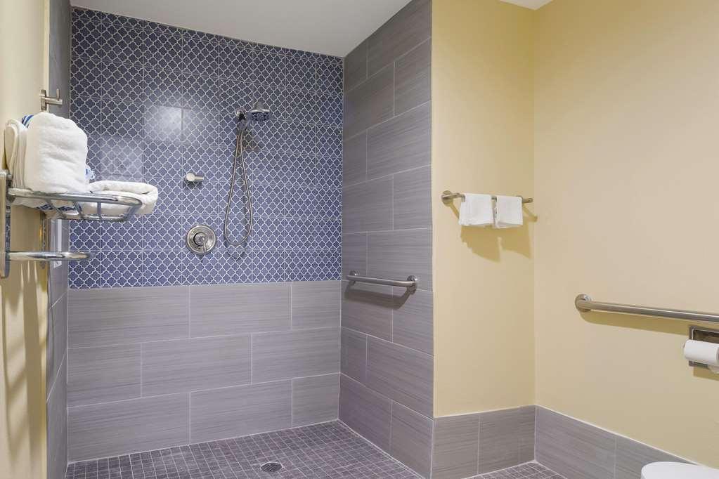 Rodeway Inn Houston North Greenspoint Oda fotoğraf